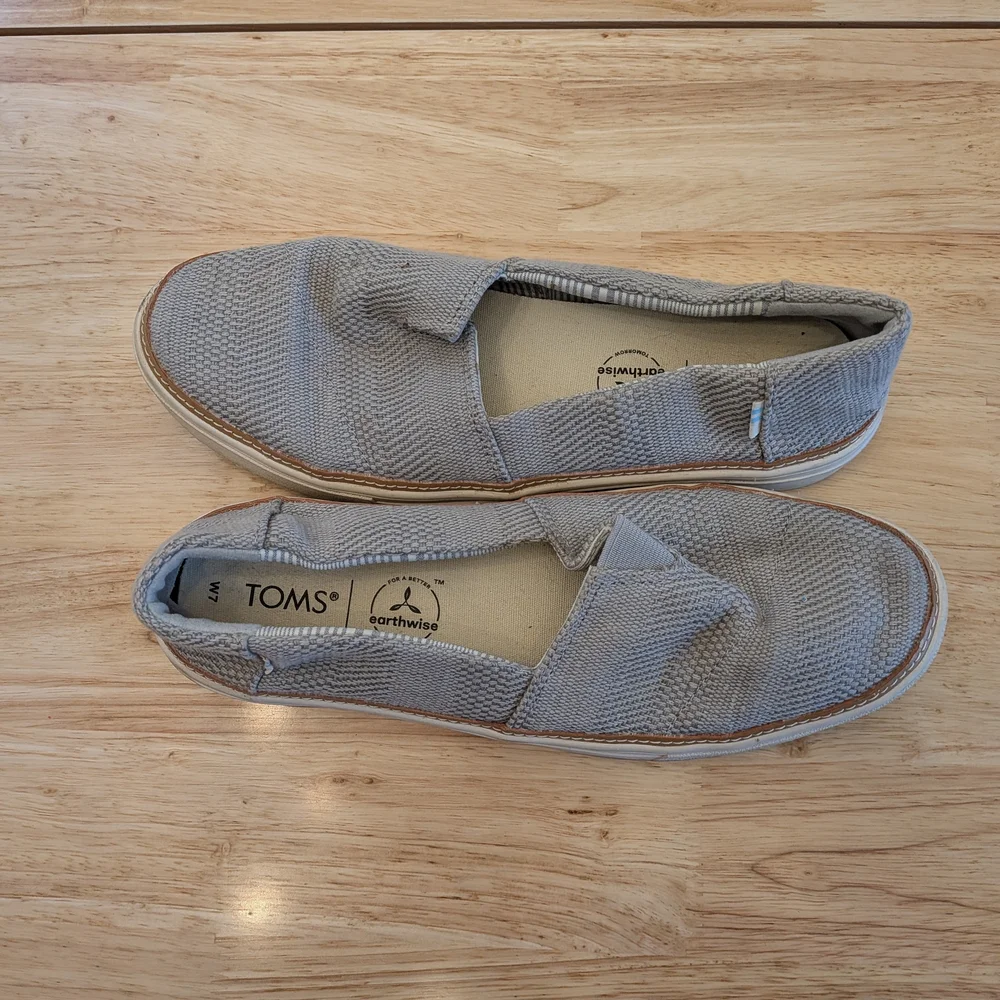 TOMS Earthwise Heritage Classic Women's 7 Spring Summer Vacation Travel Cruise